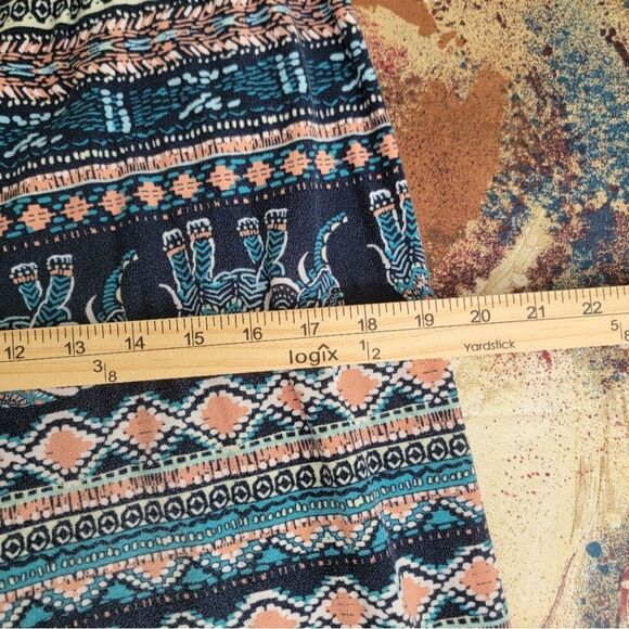 2 Pairs XL No Boundaries Women's Leggings Elephant & Floral 2 PAIRS - Picture 12 of 16